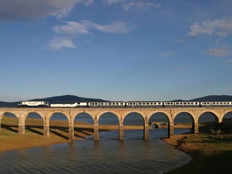 El Transcantabrico  | © RENFE