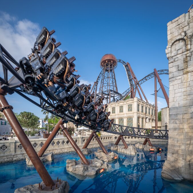Aventure électrisante sur Voltron dans la zone croate d’Europa‑Park Rust | © Europa-Park