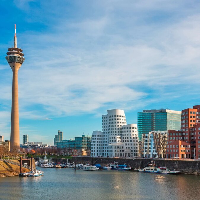 Düsseldorfer Medienhafen | © Shutterstock 569559343