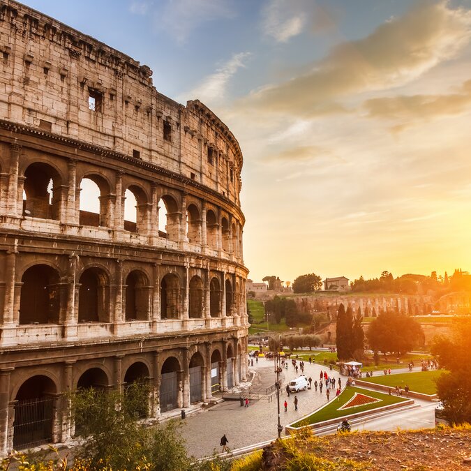 Kolosseum bei Sonnenuntergang | © Shutterstock 107102642