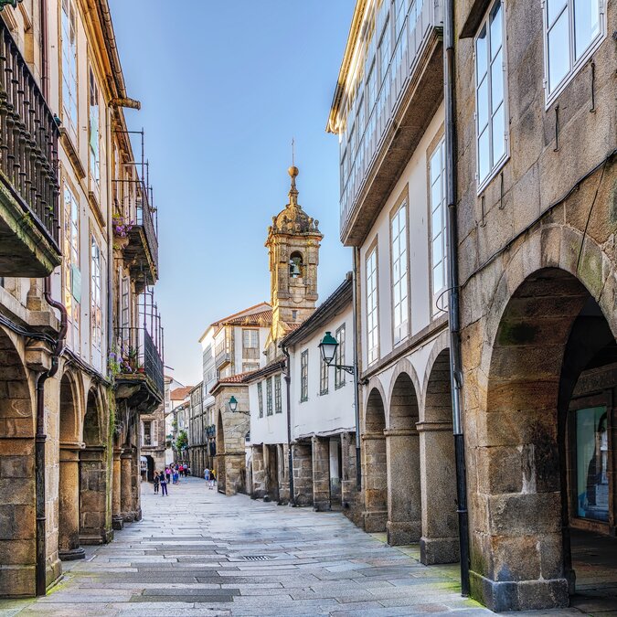 Fussgängerzone in der Altstadt von Santiago de Compostela | © Shutterstock 1139116661